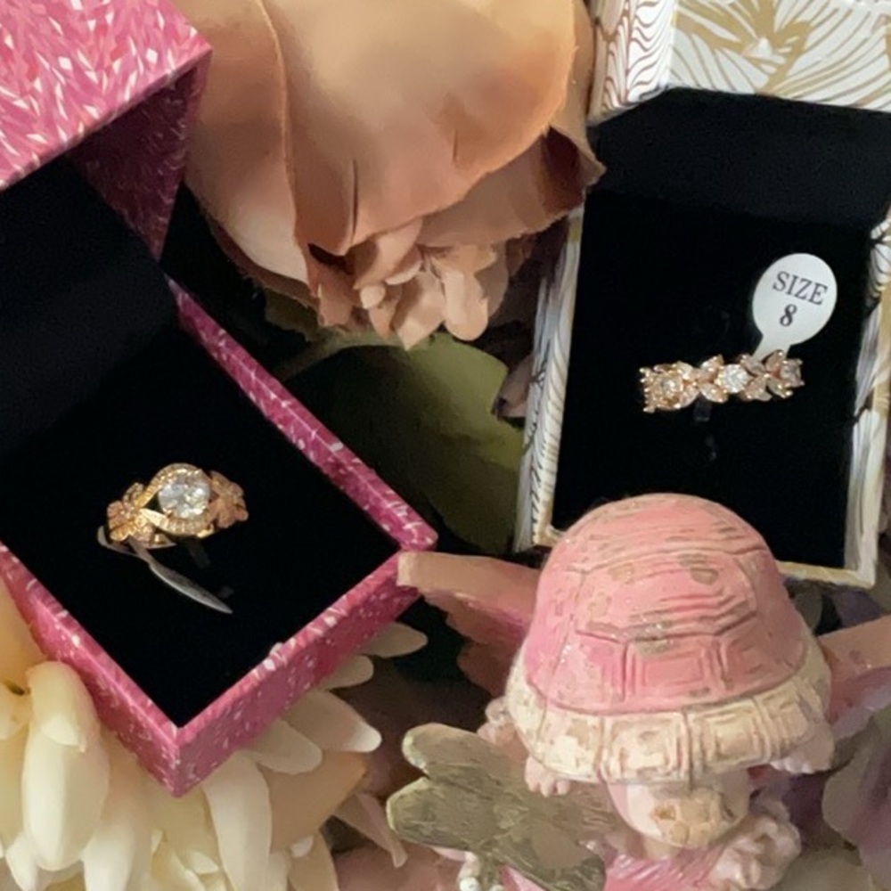 Winners choice  PEERMONT JEWELRY SIZE 7/8